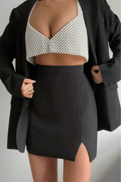Siyah Yüksek Bel Önden Yırtmaçlı Kısa Etek MG2086