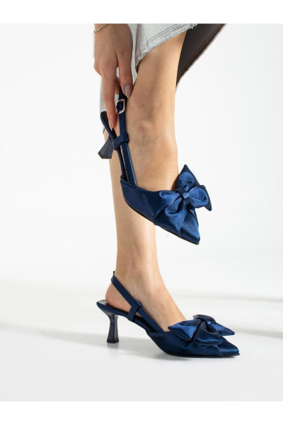 Wilson Fiyonk Detay Bilekten Bağlamalı Topuklu Ayakkabı