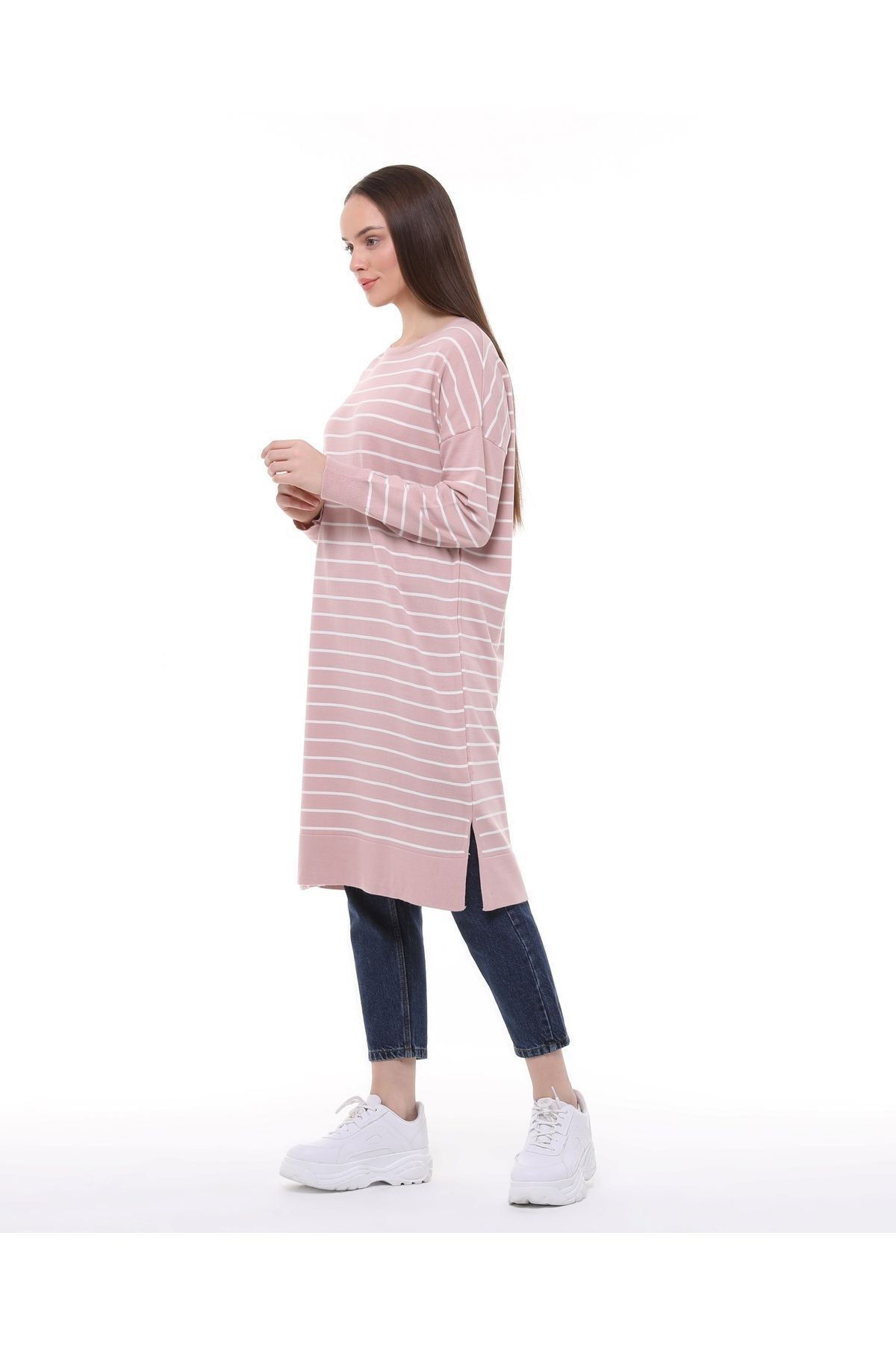 Kadın Pudra Pembe Çizgili Uzun Triko Tesettür Tunik Kadın Pudra Pembe Çizgili Uzun Triko Tesettür Tunik