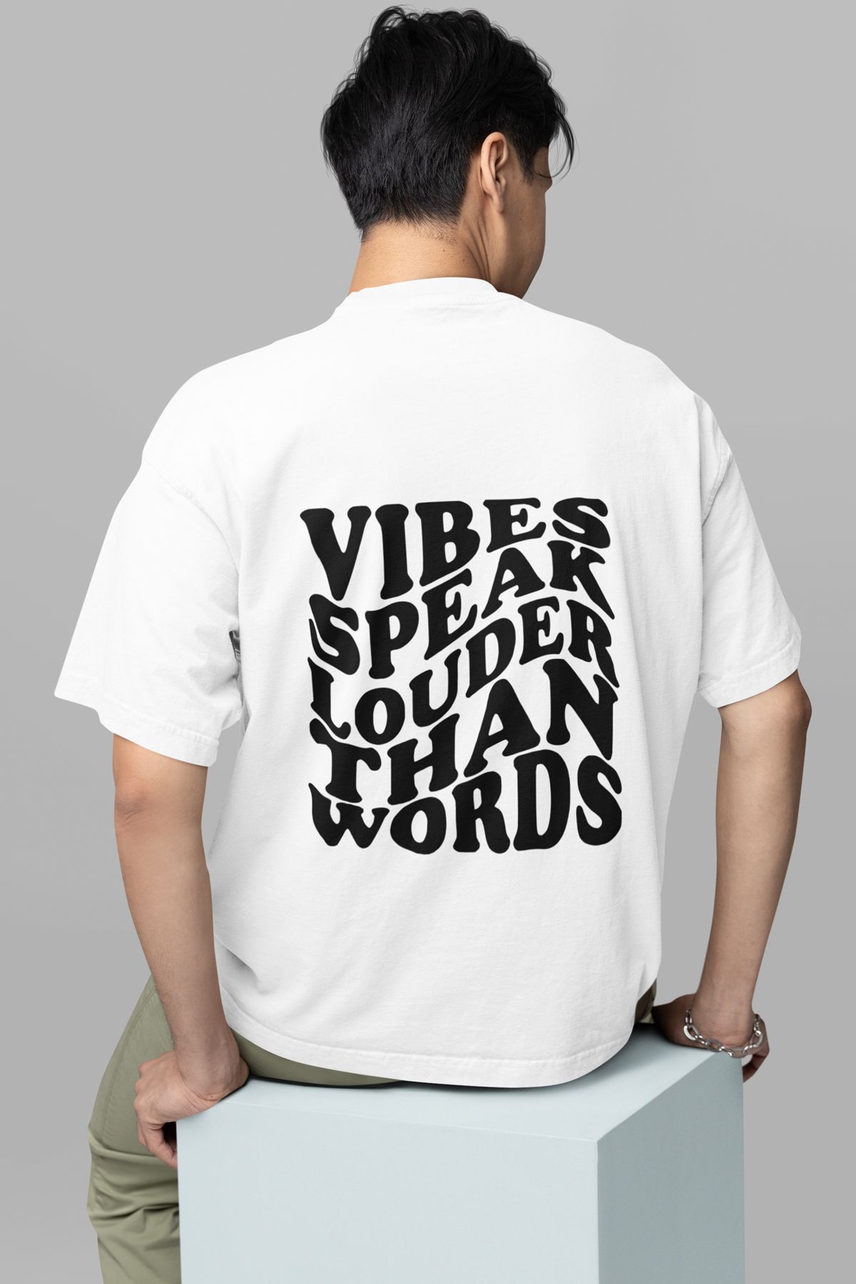 Unisex Beyaz Siyah Vibes Baskılı Bisiklet Yaka Oversize Tişört Unisex Beyaz Siyah Vibes Baskılı Bisiklet Yaka Oversize Tişört