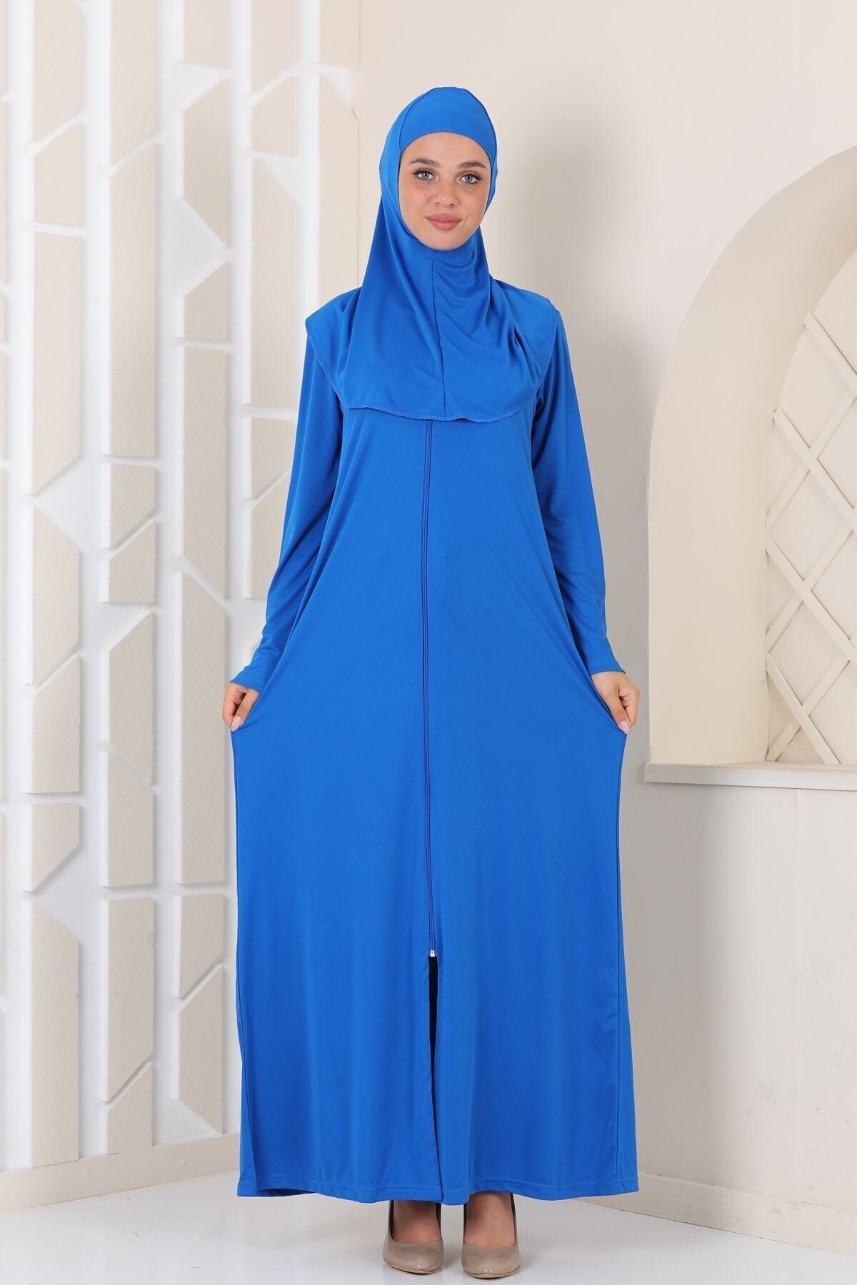 Vizon Renk Fermuarlı Namaz Elbisesi Vizon Renk Fermuarlı Namaz Elbisesi