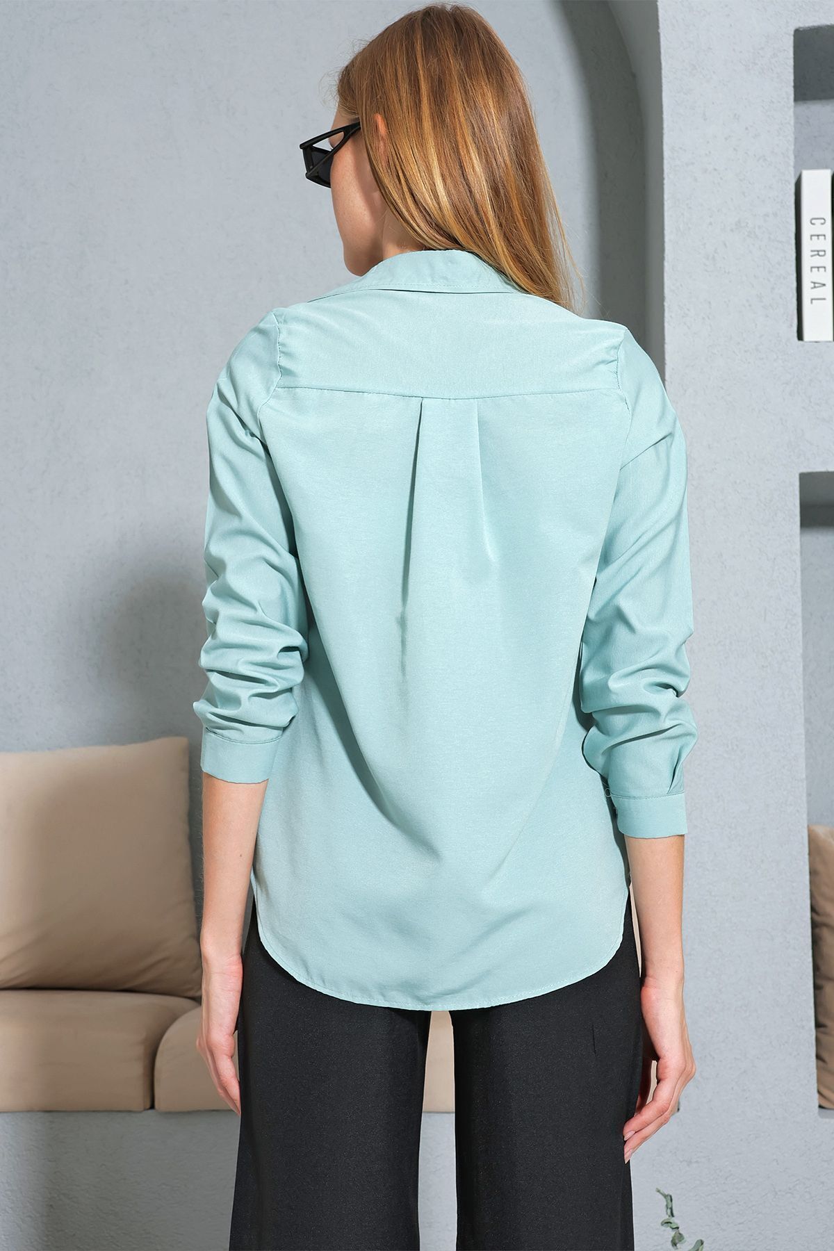 Kadın Su Yeşili Basic Poplin Gömlek Prm0735 Kadın Su Yeşili Basic Poplin Gömlek Prm0735