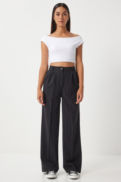 Kadın Siyah İnce Çizgili Maskülen Palazzo Pantolon DW00005 Kadın Siyah İnce Çizgili Maskülen Palazzo Pantolon DW00005