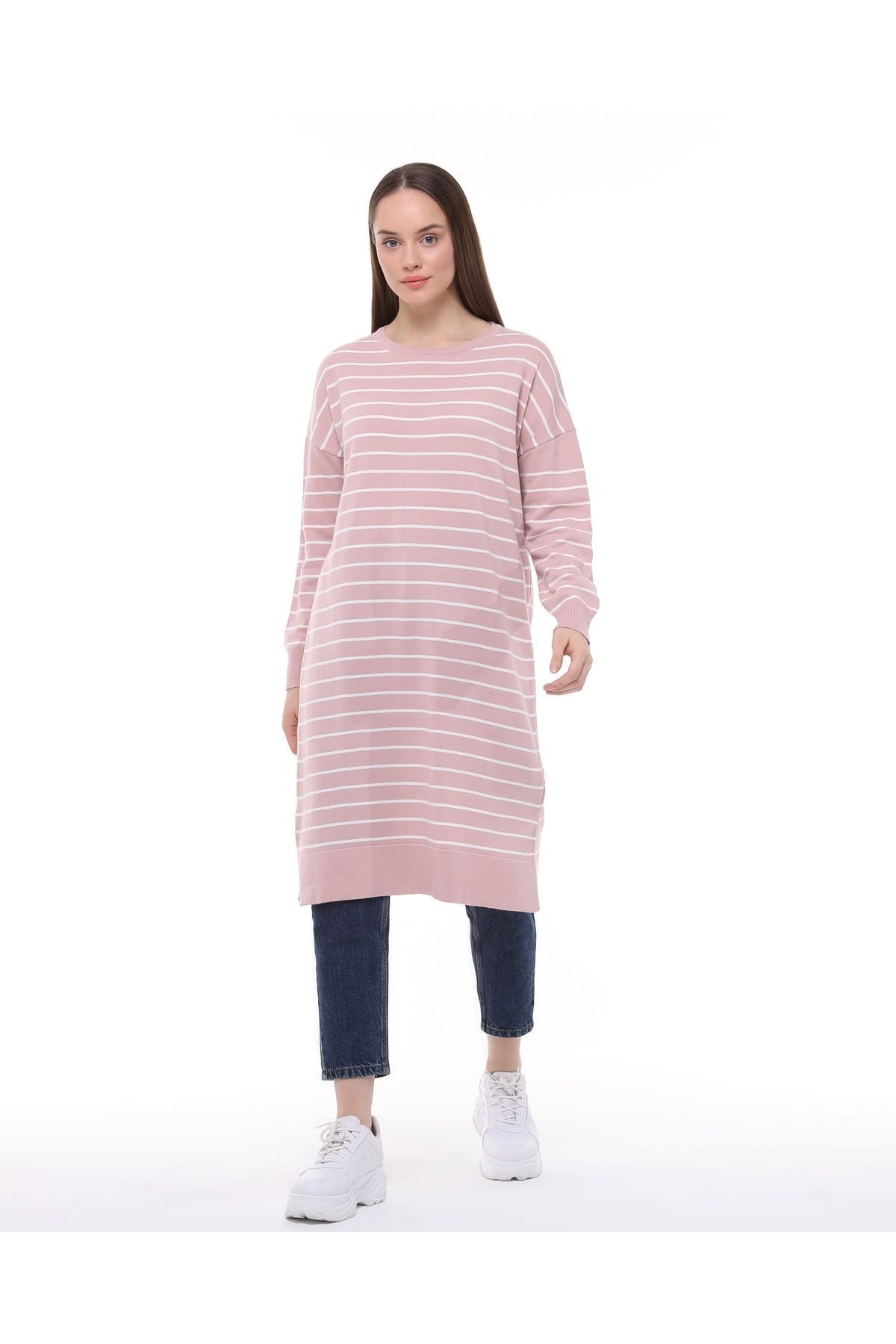 Kadın Pudra Pembe Çizgili Uzun Triko Tesettür Tunik Kadın Pudra Pembe Çizgili Uzun Triko Tesettür Tunik