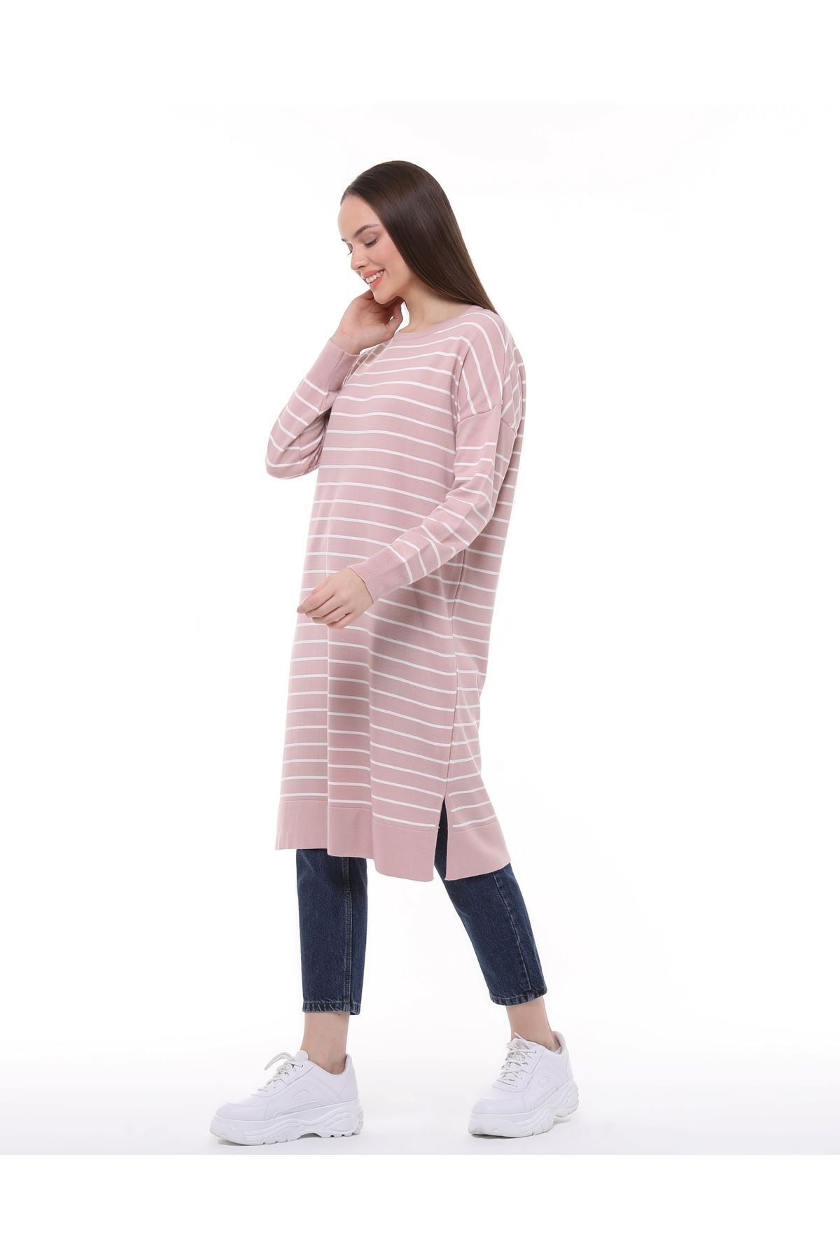 Kadın Pudra Pembe Çizgili Uzun Triko Tesettür Tunik Kadın Pudra Pembe Çizgili Uzun Triko Tesettür Tunik