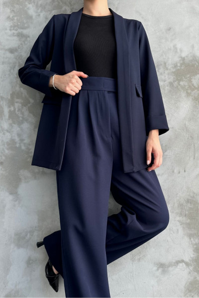 Kadın Yeni Sezon Duble Kol Giy Çık Mevsimlik Ceket lacivert Kadın Yeni Sezon Duble Kol Giy Çık Mevsimlik Ceket lacivert