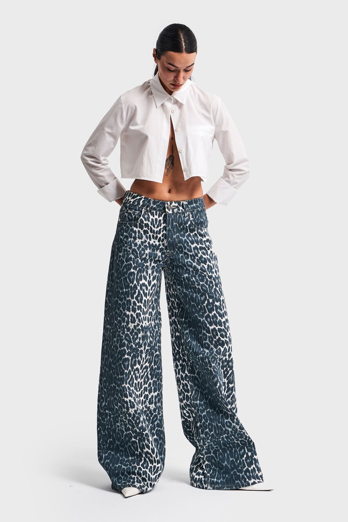 Kadın Silver Leopar Renk Palazzo Fit Denim Pantolon Kadın Silver Leopar Renk Palazzo Fit Denim Pantolon
