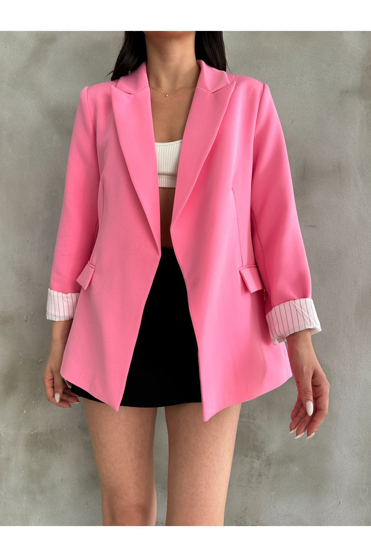 Kadın Pembe Astarı Çizgili Ceket Kadın Pembe Astarı Çizgili Ceket