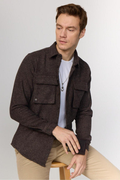 Slim Fit Uzun Kollu Dar Kesim Kapaklı Çift Cep Düz Kışlık Oduncu Kahverengi Erkek Gömlek Slim Fit Uzun Kollu Dar Kesim Kapaklı Çift Cep Düz Kışlık Oduncu Kahverengi Erkek Gömlek