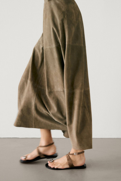 Süet deri A kesim midi etek Süet deri A kesim midi etek