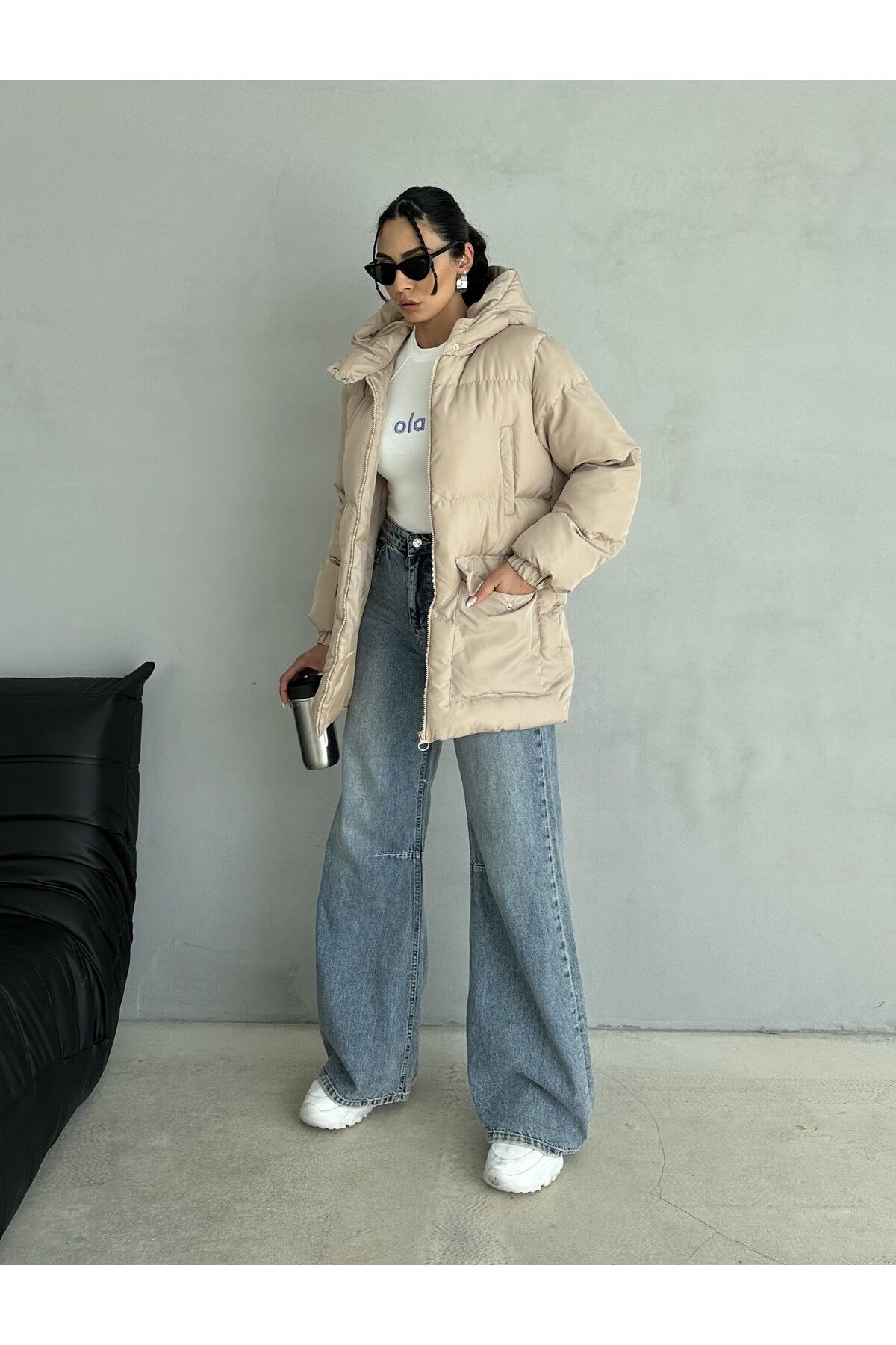 Puffer 4 Cep Detaylı Kapüşonlu Bej Şişme Mont Puffer 4 Cep Detaylı Kapüşonlu Bej Şişme Mont