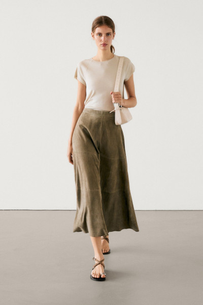 Süet deri A kesim midi etek Süet deri A kesim midi etek