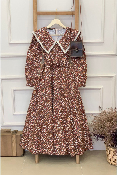 Vintage Büyük Yakalı Kahverengi Çiçekli Uzun Kollu Kloş Elbise Vintage Büyük Yakalı Kahverengi Çiçekli Uzun Kollu Kloş Elbise
