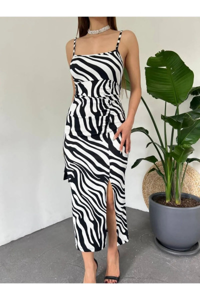 Zebra Desenli Askılı Derin Yırtmaçlı Bürümcük Yazlık Elbise Zebra Desenli Askılı Derin Yırtmaçlı Bürümcük Yazlık Elbise