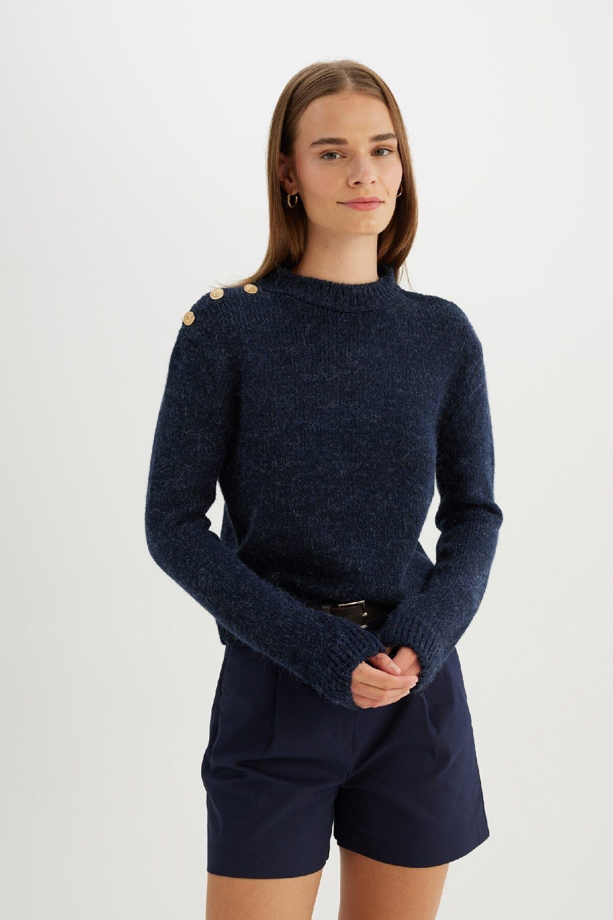 Regular Fit Yumuşak Dokulu Bisiklet Yaka Triko Kazak C9075ax24wn Regular Fit Yumuşak Dokulu Bisiklet Yaka Triko Kazak C9075ax24wn