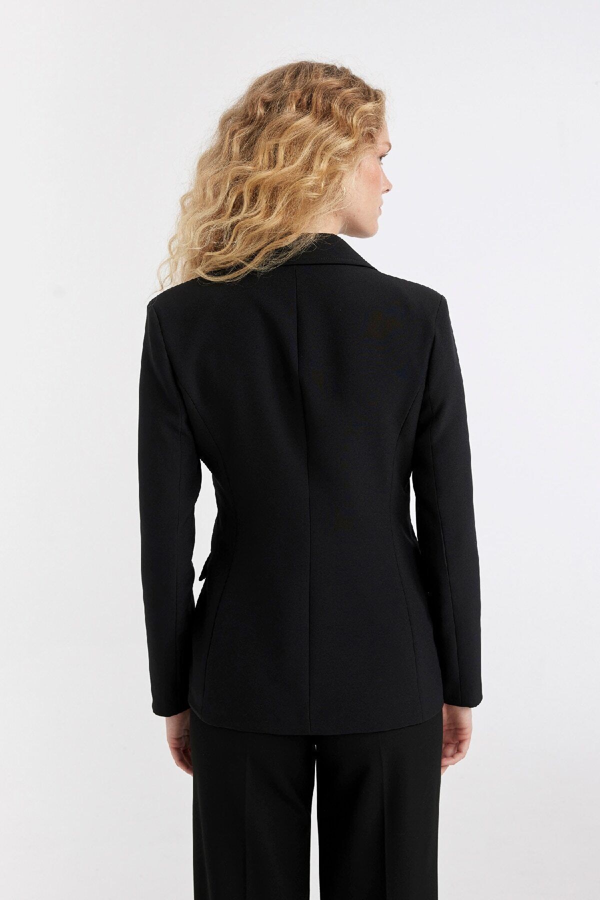 Oversize Geniş Kalıp Gömlek Yaka Düğmeli Basic Düz Blazer Ceket D3155ax24au Oversize Geniş Kalıp Gömlek Yaka Düğmeli Basic Düz Blazer Ceket D3155ax24au
