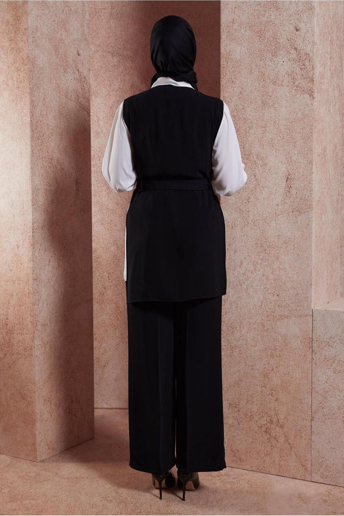 KUŞAKLI ÜÇLÜ PANTOLONLU TAKIM 44171 KUŞAKLI ÜÇLÜ PANTOLONLU TAKIM 44171