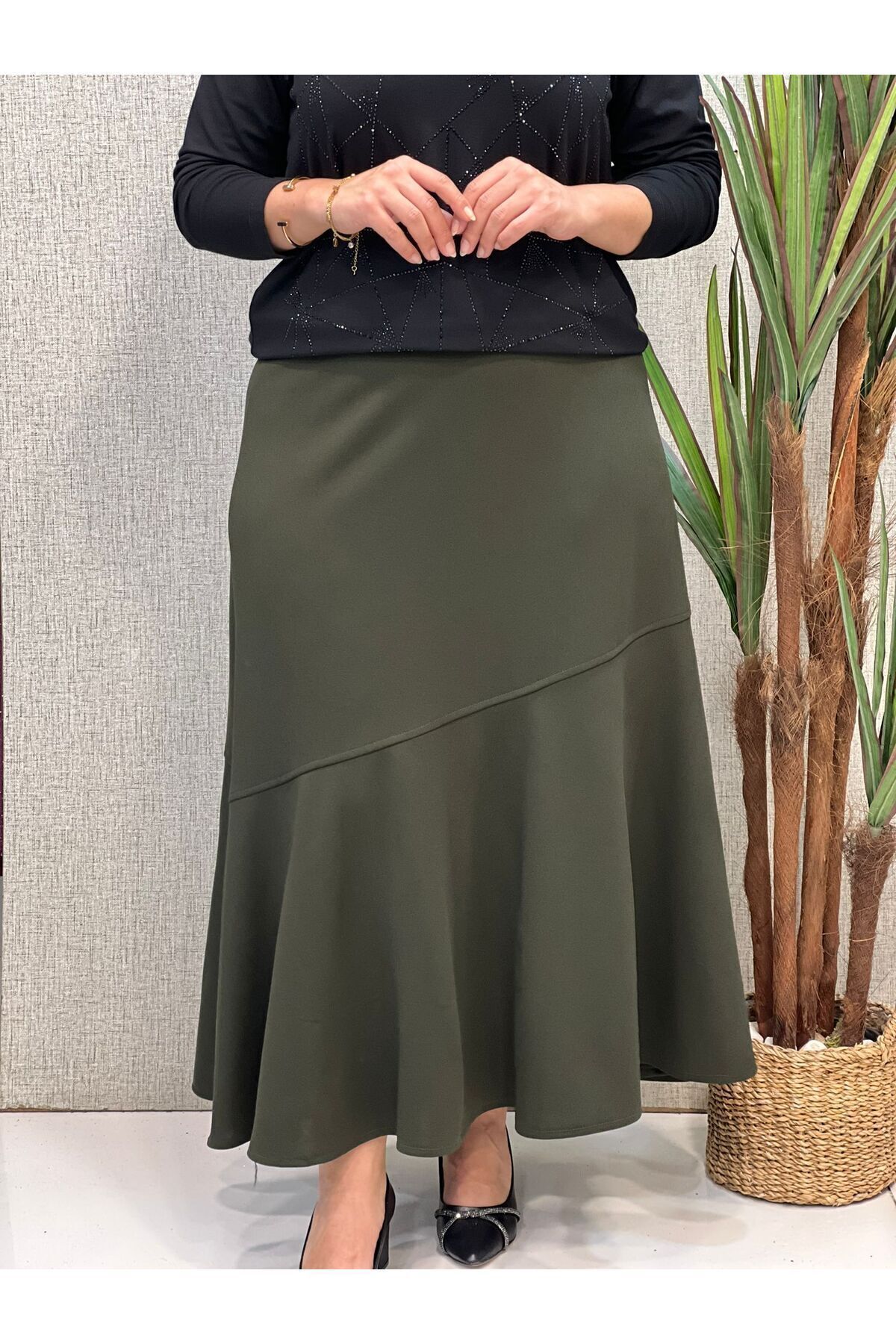 Likralı Valonlu Etek Likralı Valonlu Etek