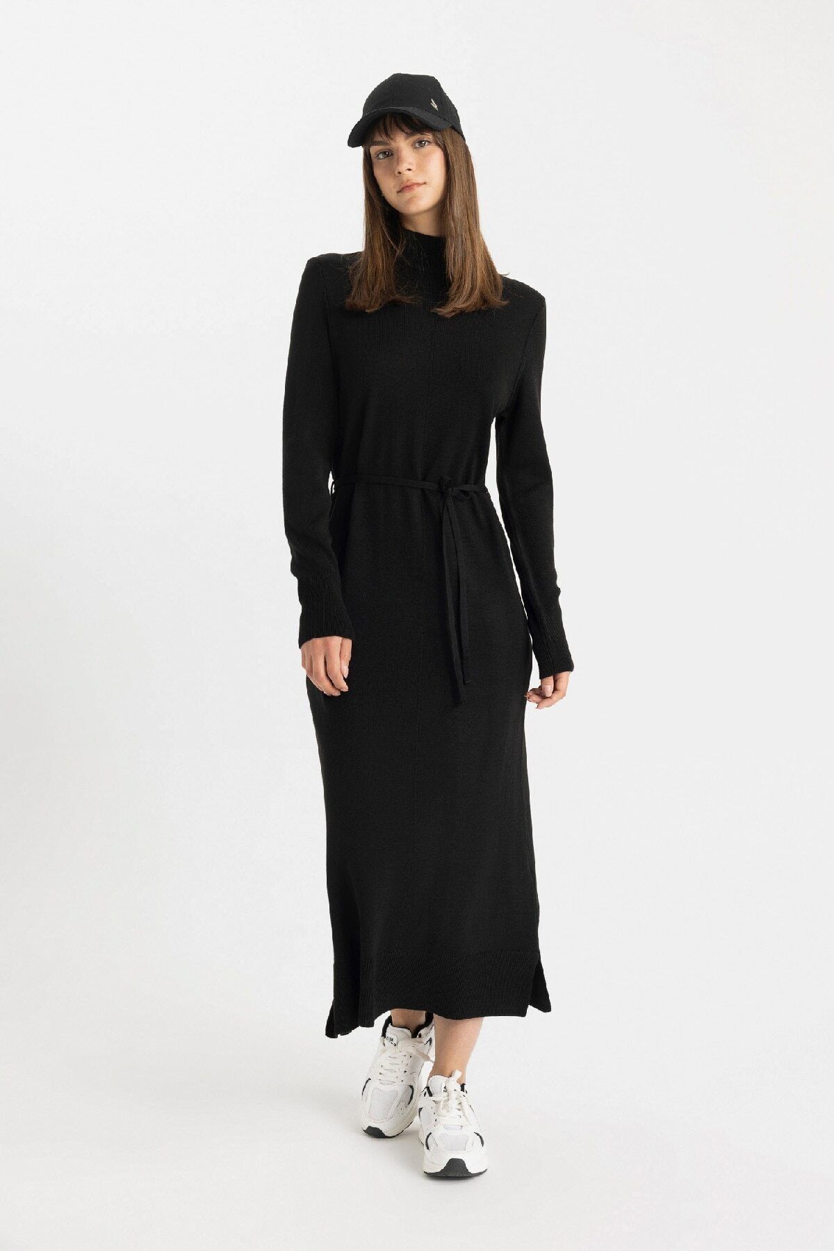Regular Fit Yarım Balıkçı Yaka Basic Düz Yırtmaçlı Uzun Kollu Maxi Triko Elbise A9807ax24wn Regular Fit Yarım Balıkçı Yaka Basic Düz Yırtmaçlı Uzun Kollu Maxi Triko Elbise A9807ax24wn