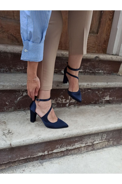 Lacivert Saten Modelli Stiletto