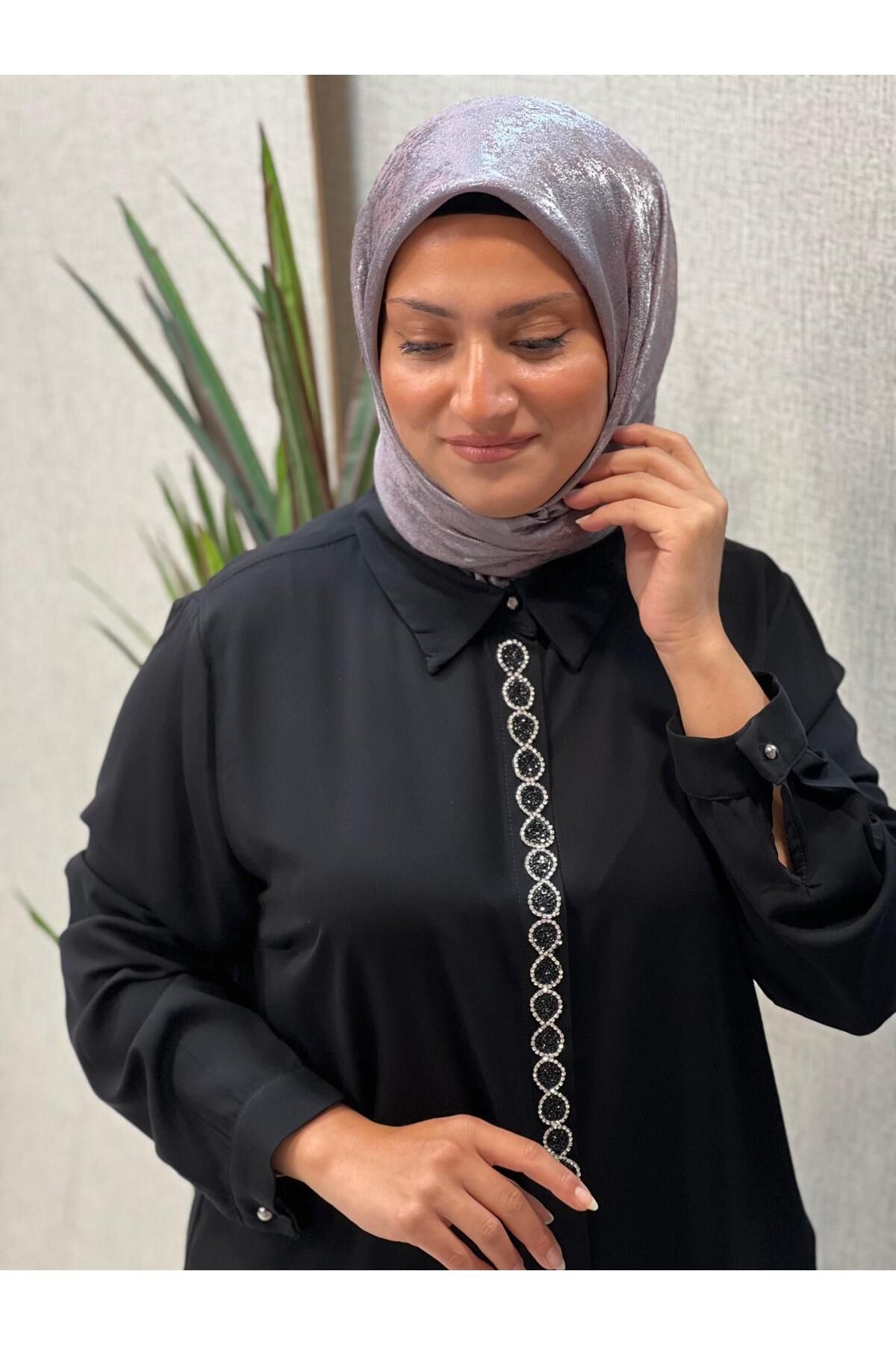 Önü S Taşlı Tunik Önü S Taşlı Tunik