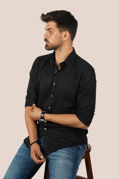 Siyah Kahve Düğmeli Baklava Desen Slimfit Hediye Kutulu Erkek Gömlek Siyah Kahve Düğmeli Baklava Desen Slimfit Hediye Kutulu Erkek Gömlek