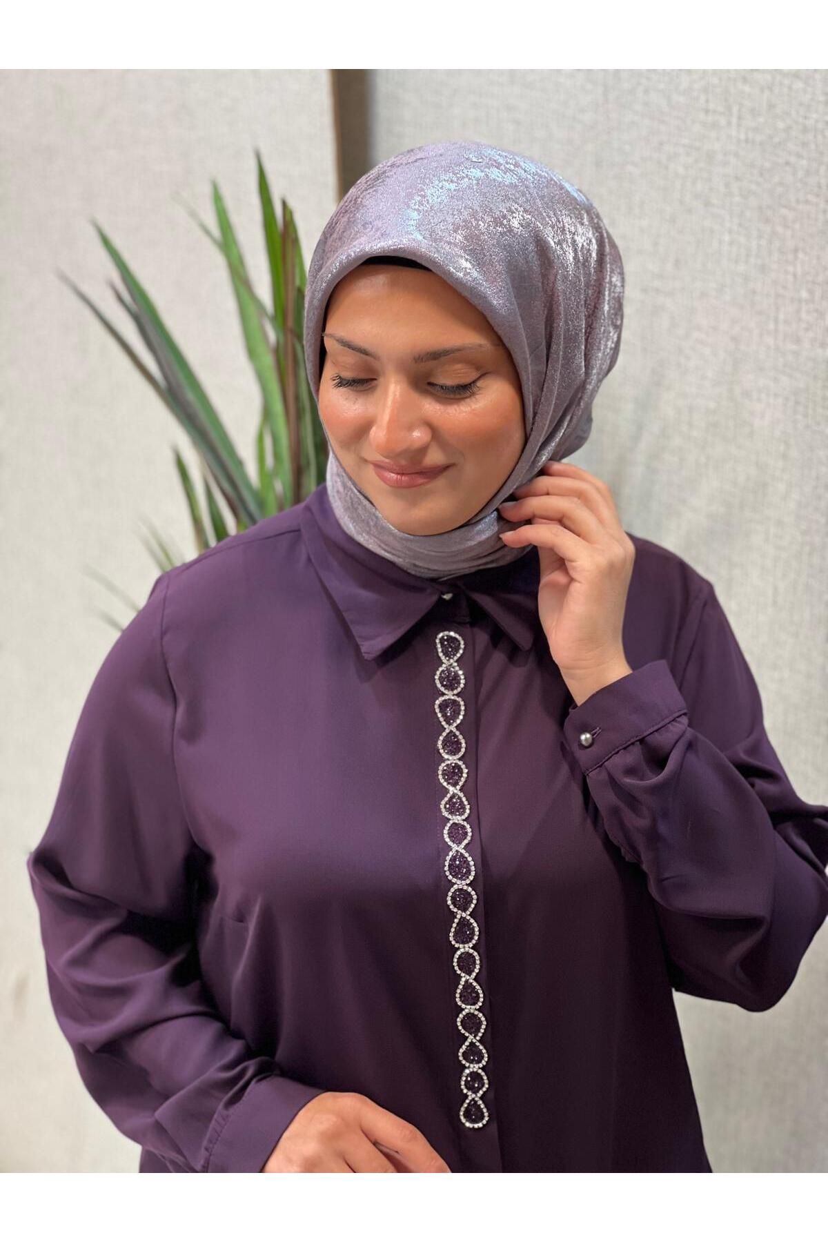 Önü S Taşlı Tunik Önü S Taşlı Tunik