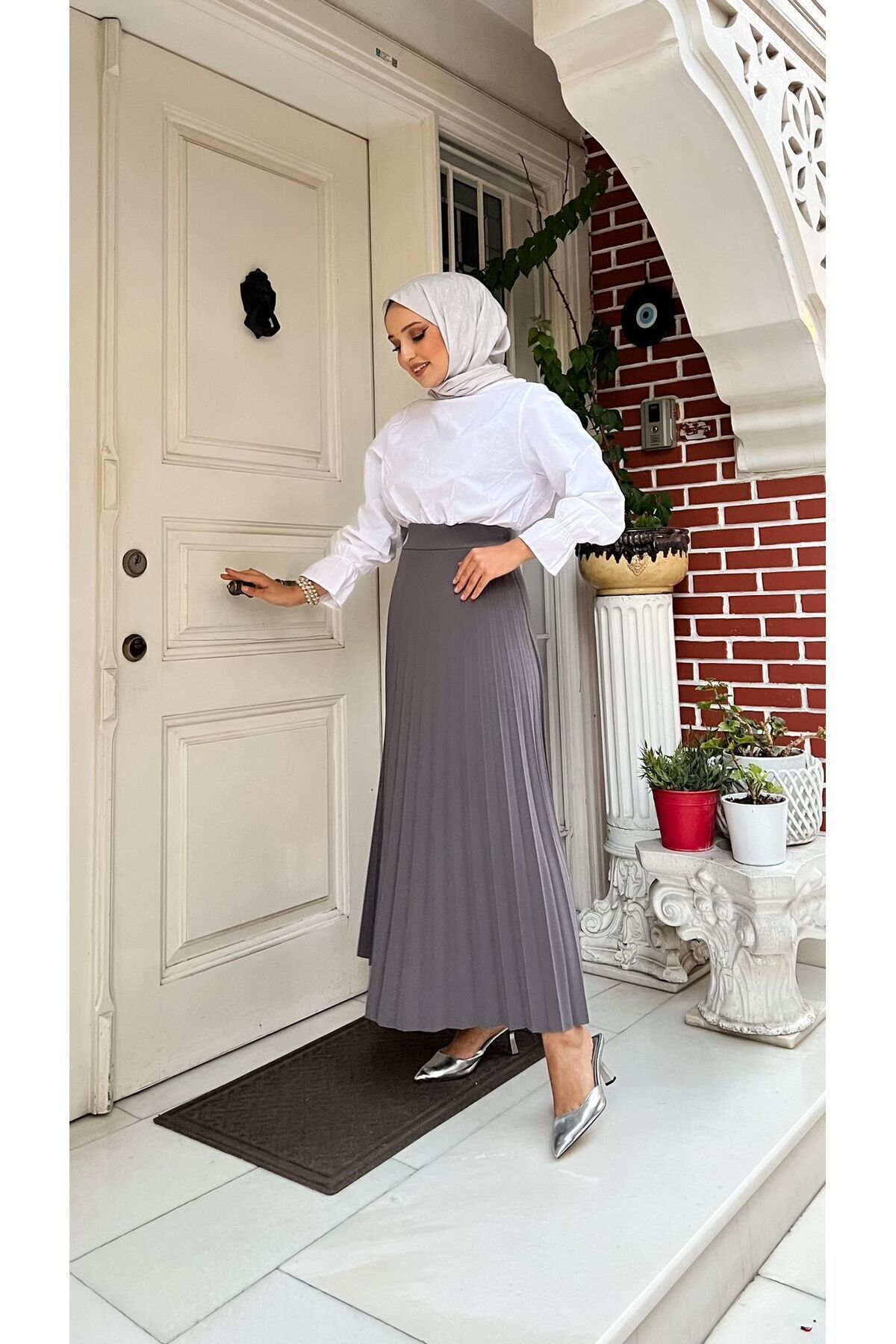 Piliseli Kloş Kalıp,(S-M-L-XL---36-48 BEDEN ARALIĞINDA),gri Skuba Krep Etek Piliseli Kloş Kalıp,(S-M-L-XL---36-48 BEDEN ARALIĞINDA),gri Skuba Krep Etek