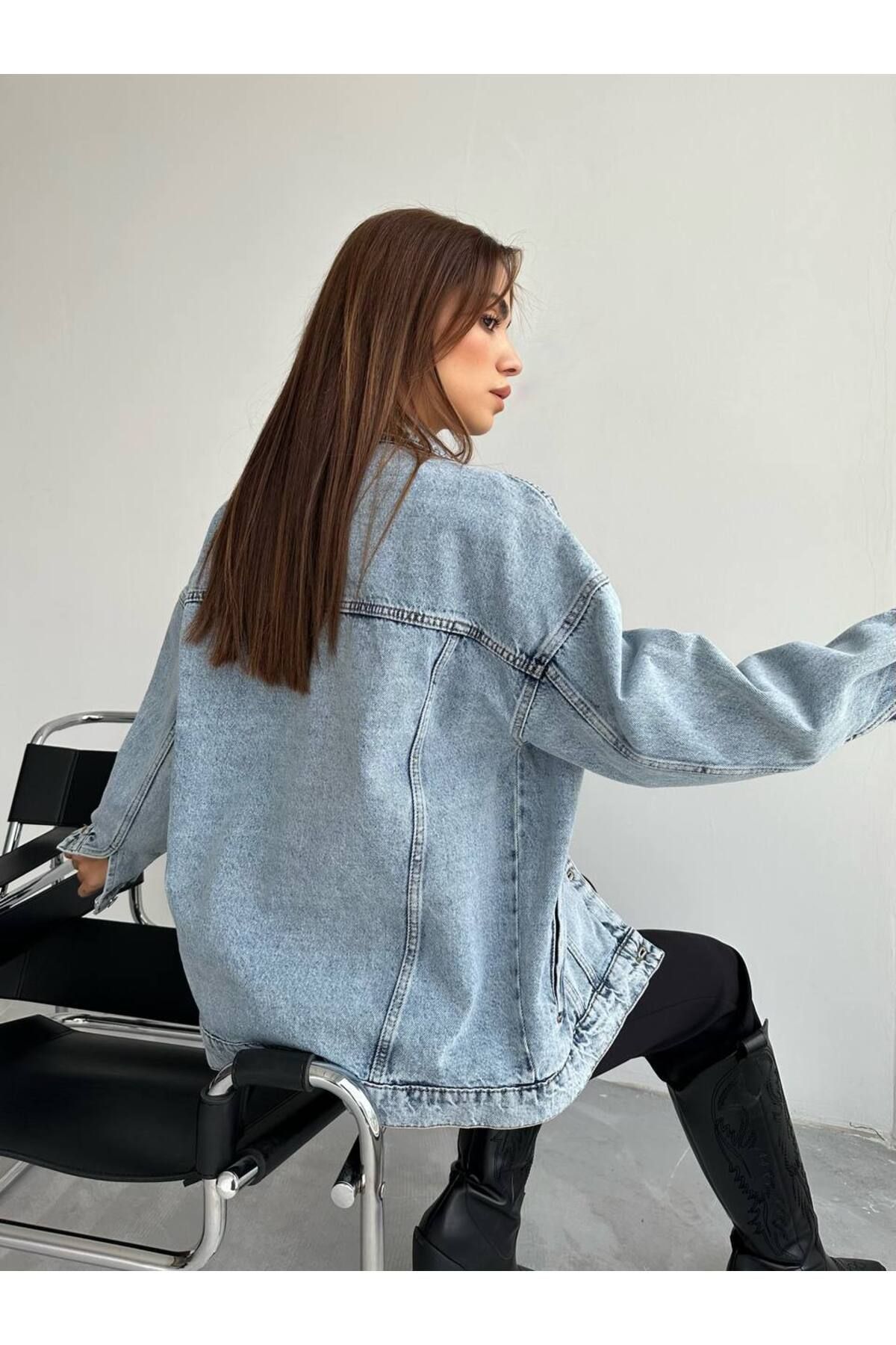 Salaş Oversize Kadın Kot Denim Ceket Salaş Oversize Kadın Kot Denim Ceket