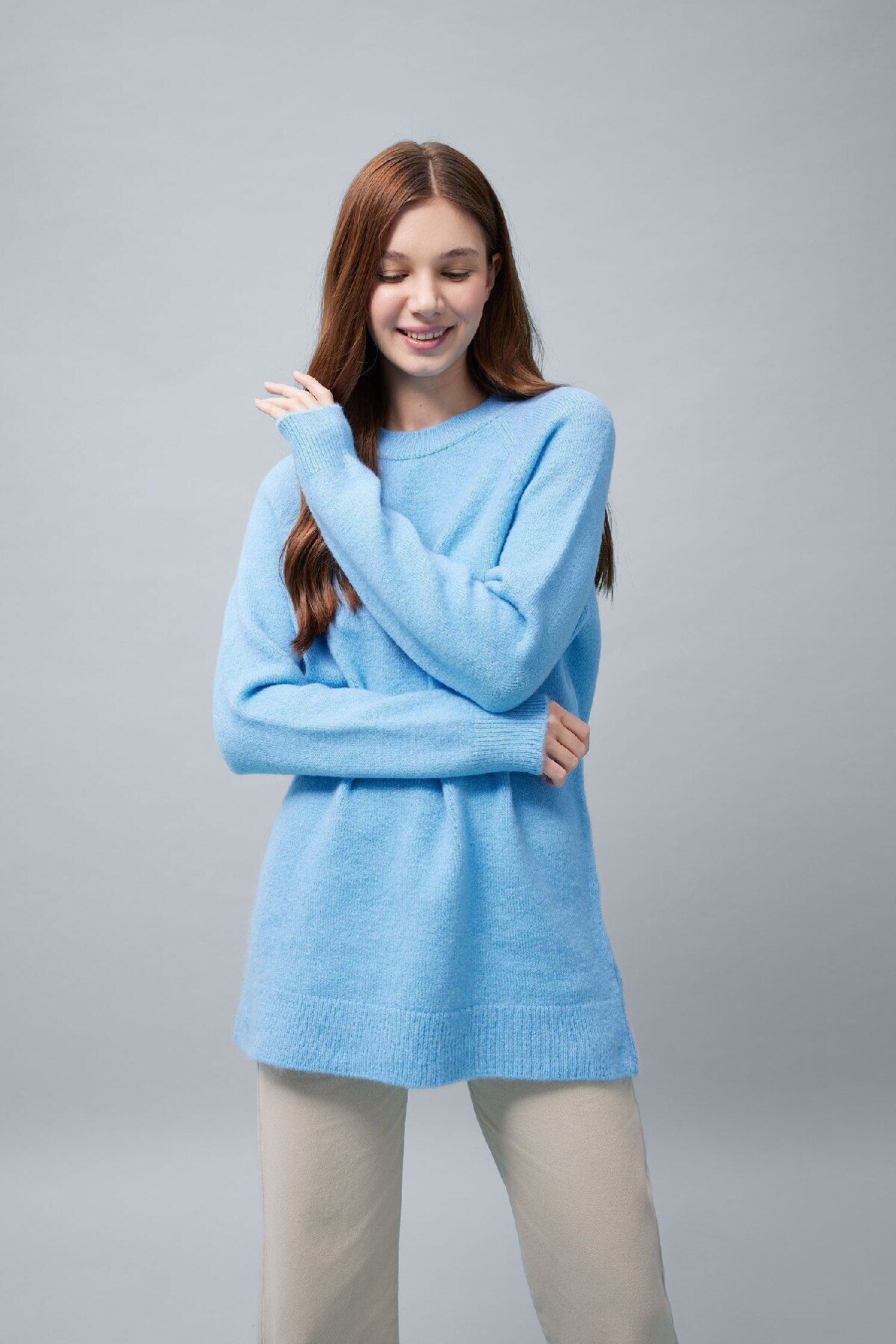 Regular Fit Bisiklet Yaka Basic Düz Triko Kazak Tunik B2709ax23wn Regular Fit Bisiklet Yaka Basic Düz Triko Kazak Tunik B2709ax23wn