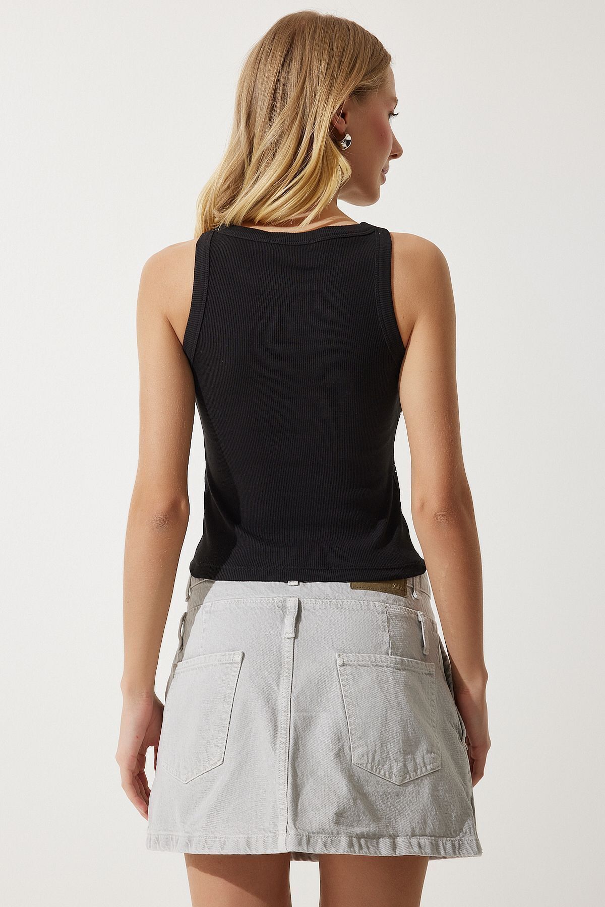 Taş Işlemeli Crop Triko Bluz Siyah Lnj0006 Taş Işlemeli Crop Triko Bluz Siyah Lnj0006