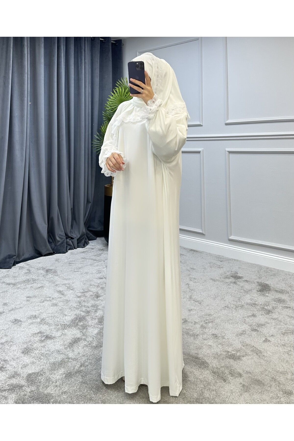 Kadın Tesettür Namaz Elbisesi Kadın Tesettür Namaz Elbisesi