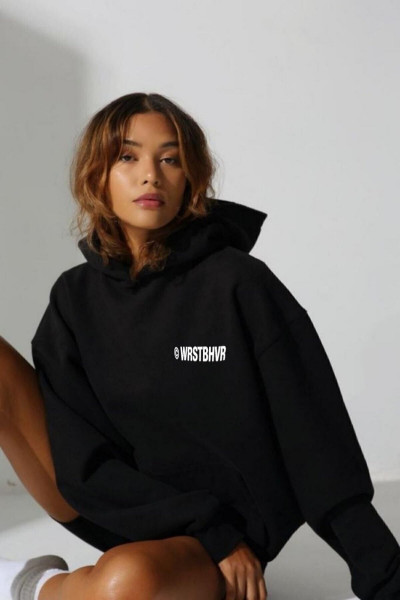 Kadın Siyah Baskılı Kapüşonlu Sweatshirt Kadın Siyah Baskılı Kapüşonlu Sweatshirt