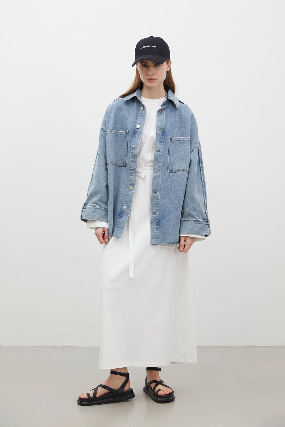 OVERSIZE PAMUKLU ELBİSE EKRU OVERSIZE PAMUKLU ELBİSE EKRU