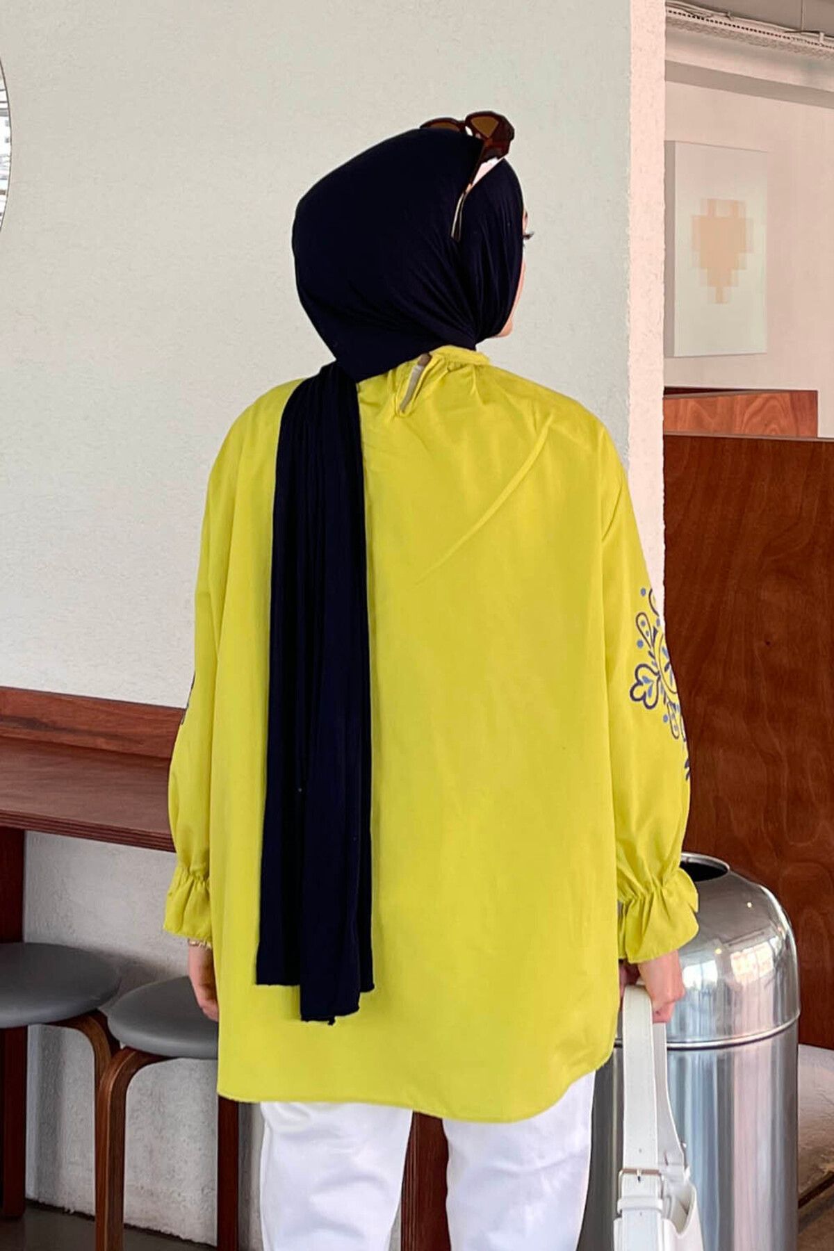 Kol Nakışlı Tesettür Tunik Kol Nakışlı Tesettür Tunik