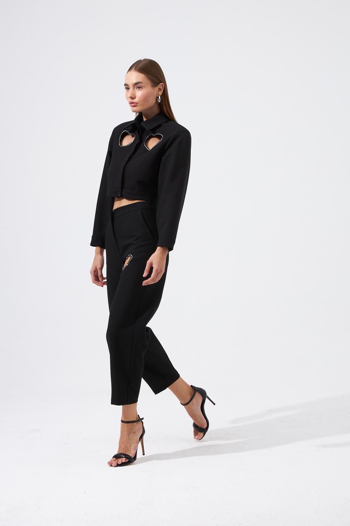 Love Serisi Straz Taşlı Blazer Ceket Siyah Love Serisi Straz Taşlı Blazer Ceket Siyah