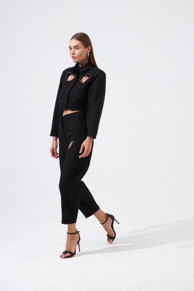 Love Serisi Straz Taşlı Blazer Ceket Siyah Love Serisi Straz Taşlı Blazer Ceket Siyah