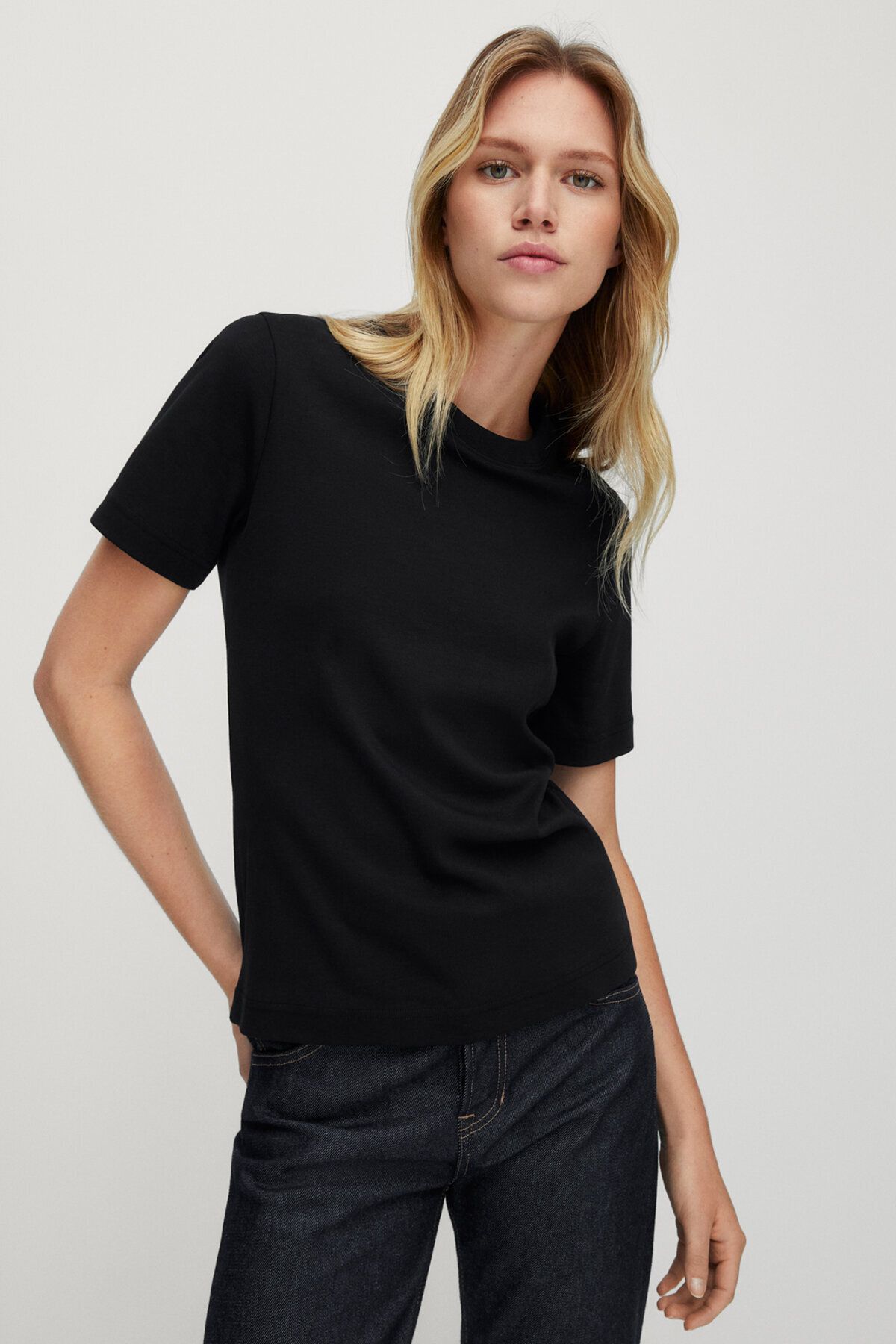 Kısa Kollu Pamuklu T-shirt Kısa Kollu Pamuklu T-shirt