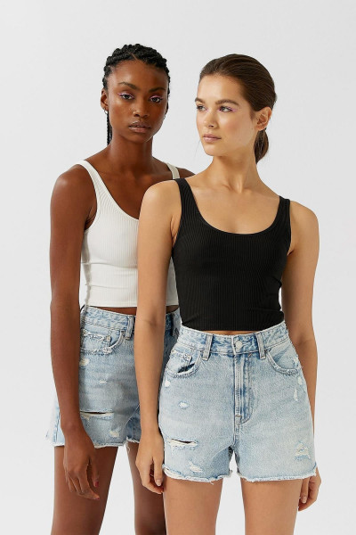 Kadın Siyah Ve Beyaz 2’li Crop Top Paketi Kadın Siyah Ve Beyaz 2’li Crop Top Paketi
