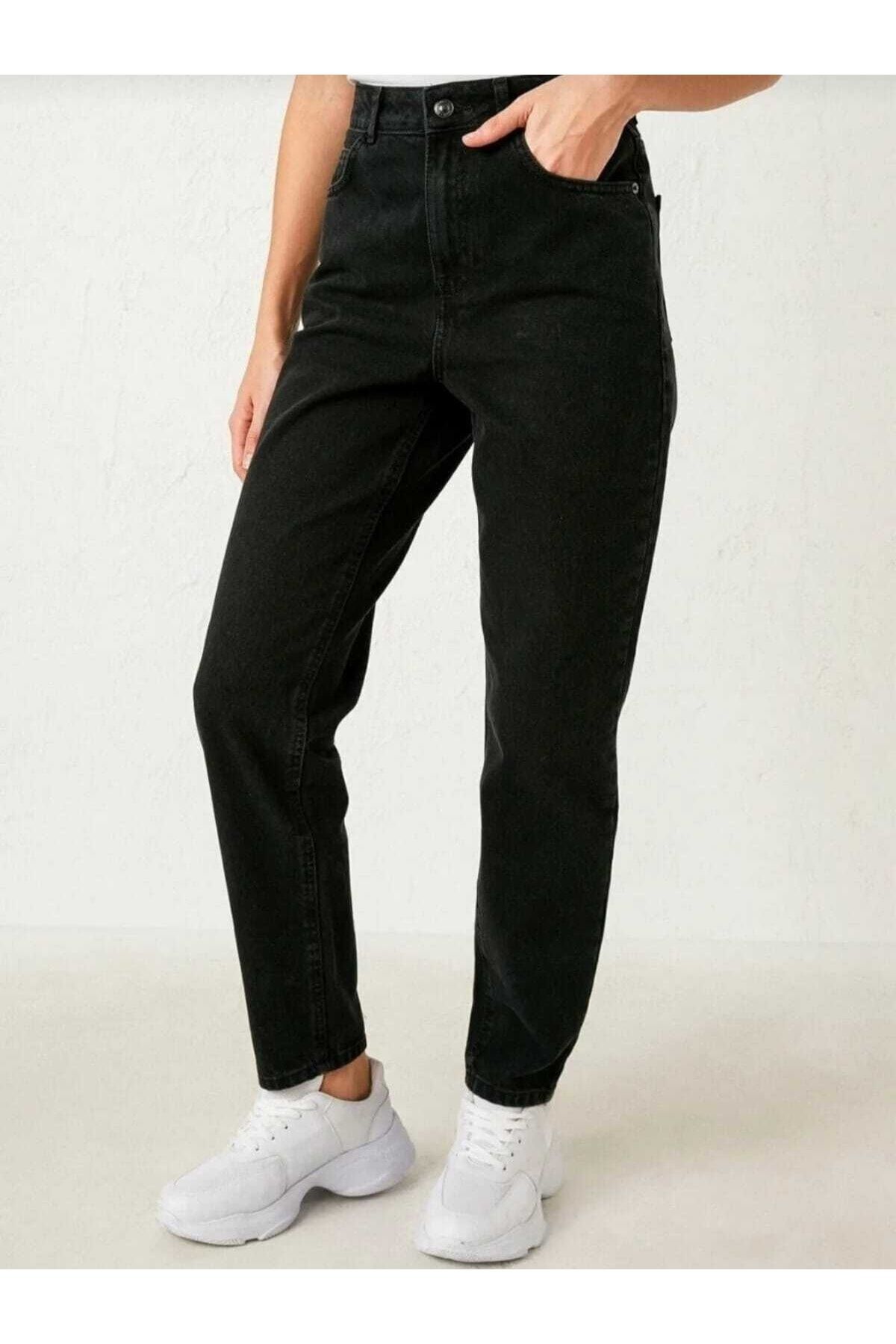 Ngbutika Siyah Mom Jeans Ngbutika Siyah Mom Jeans