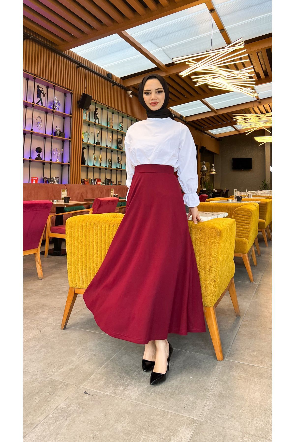 Tesettür Maxi Boy 36-48 Beden Arası (S-M-L-XL) Altı Dikişli Dört Mevsim Skuba Krep Etek Bordo Tesettür Maxi Boy 36-48 Beden Arası (S-M-L-XL) Altı Dikişli Dört Mevsim Skuba Krep Etek Bordo