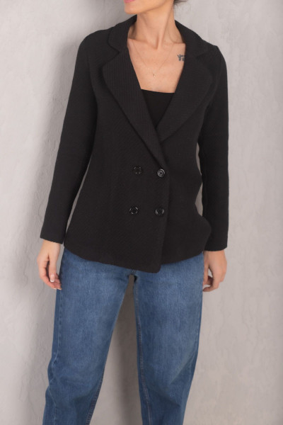 Kadın Siyah Çizgi Desenli Dört Düğmeli Kaşe Ceket ARM-24K001037 Kadın Siyah Çizgi Desenli Dört Düğmeli Kaşe Ceket ARM-24K001037