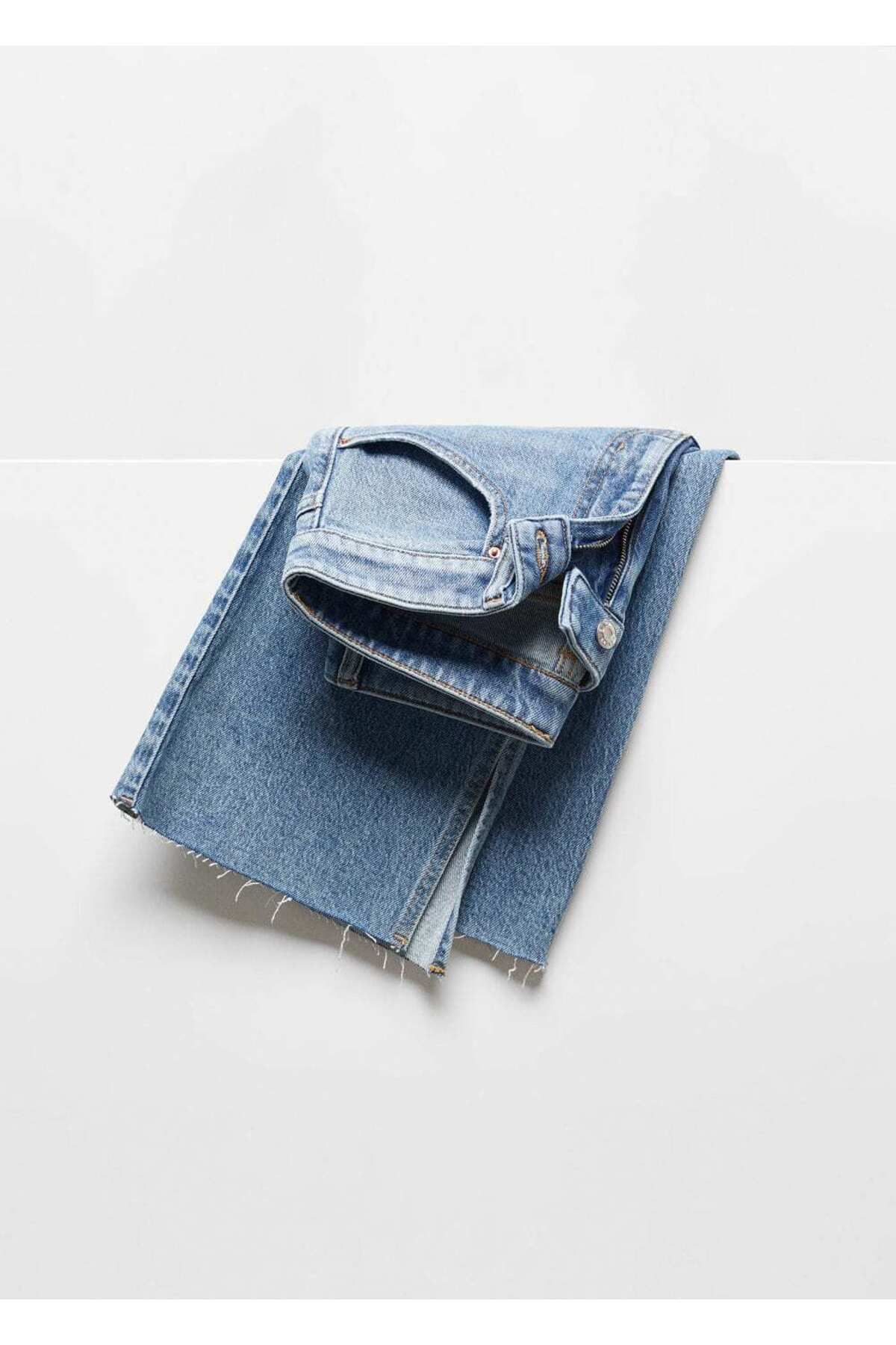 Orta Bel Yırtmaçlı Düz Kesim Jean Orta Bel Yırtmaçlı Düz Kesim Jean