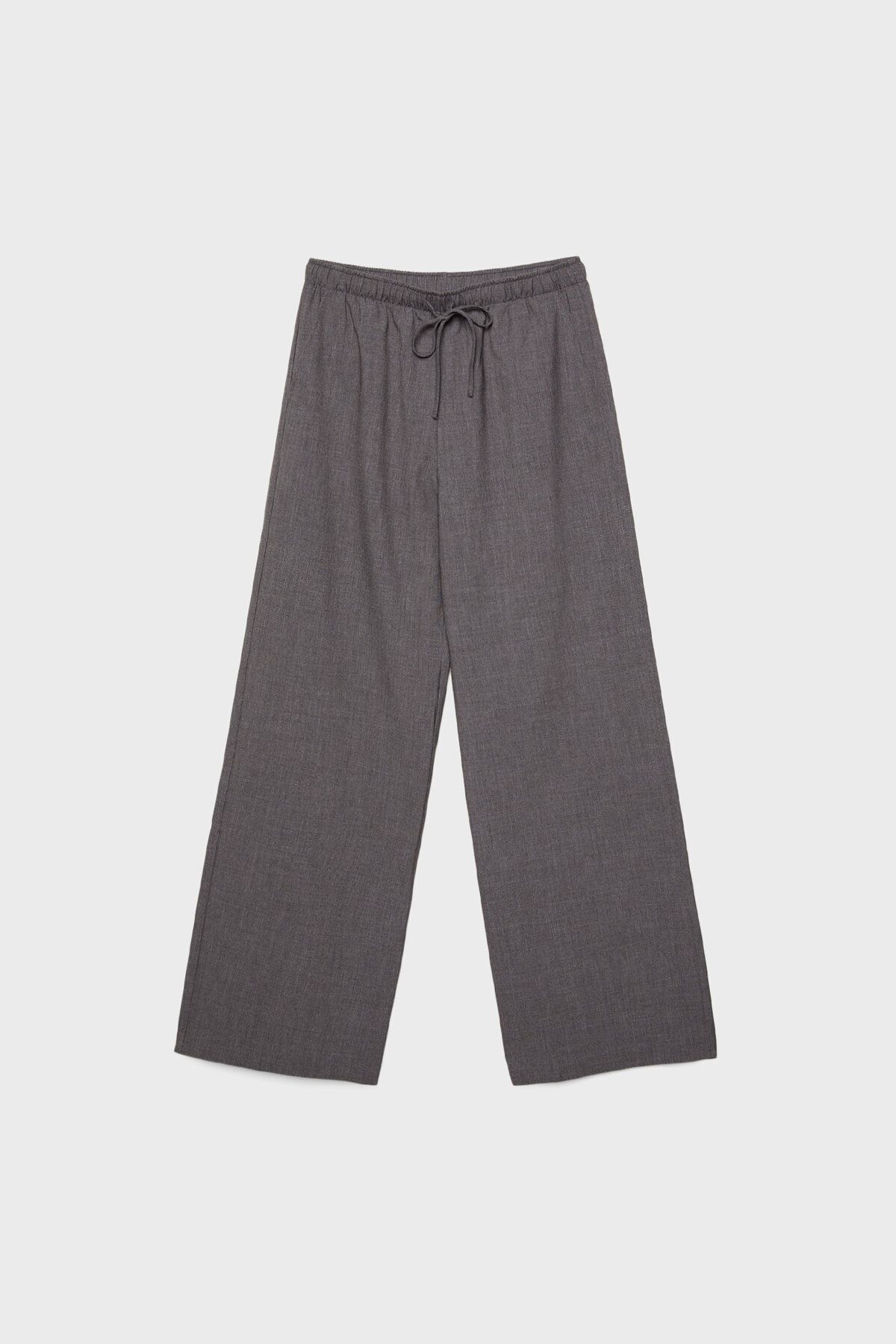 Uzun dökümlü şık pantolon