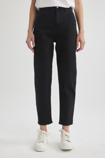 Lina Comfort Mom Fit Yüksek Rahat Kalıp Hafif Dar Paça Bilek Boy Jean Pantolon B7037ax24sp