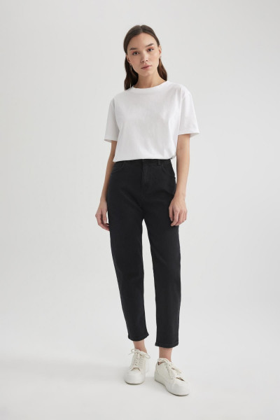 Lina Comfort Mom Fit Yüksek Rahat Kalıp Hafif Dar Paça Bilek Boy Jean Pantolon B7037ax24sp