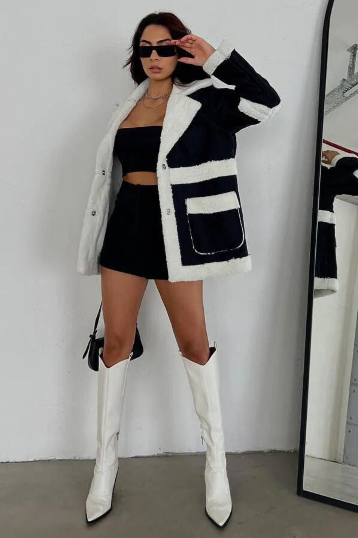 Kadın Siyah Premium Tasarım içi Peluş süet Mont