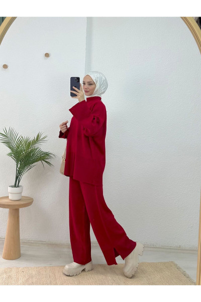 Kenarları Yırtmaçlı Basic Triko Takım Kenarları Yırtmaçlı Basic Triko Takım