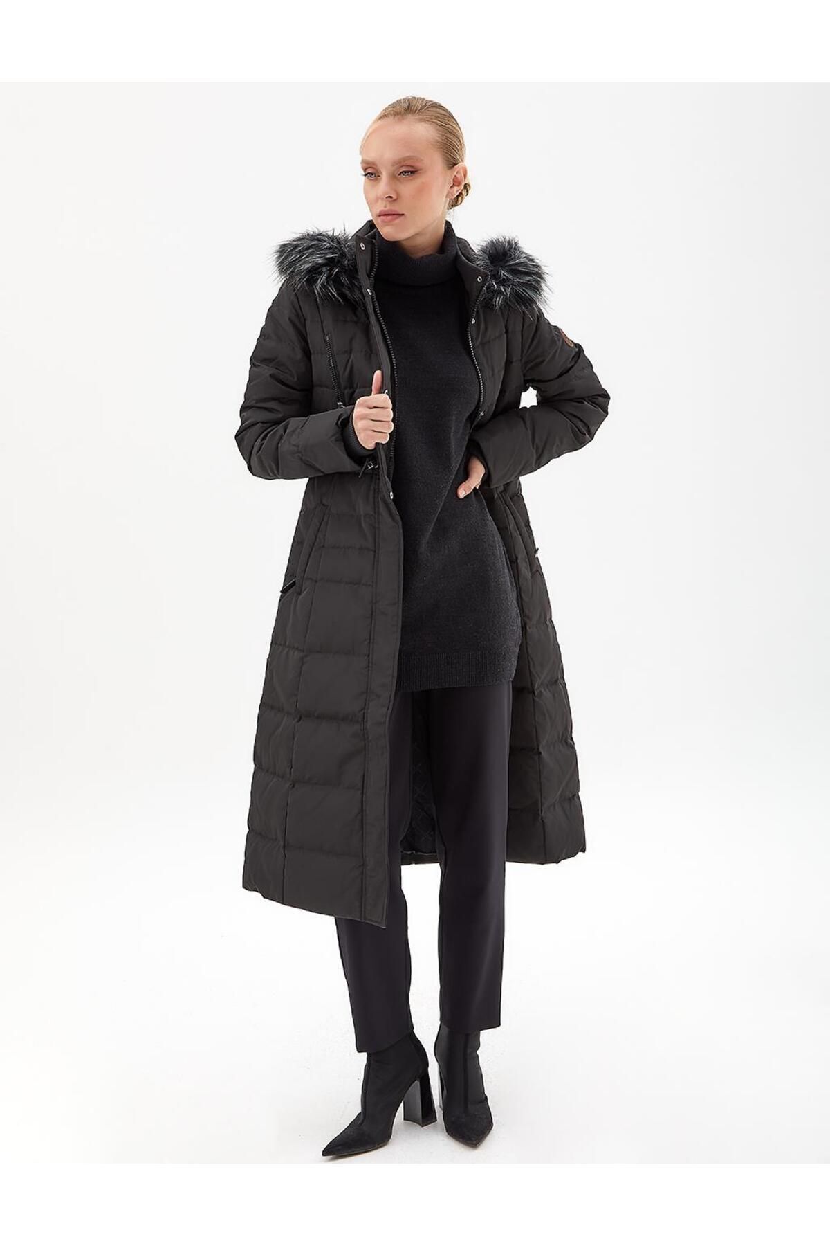 Kaz Tüyü Dolgulu Uzun Mont Siyah Kaz Tüyü Dolgulu Uzun Mont Siyah
