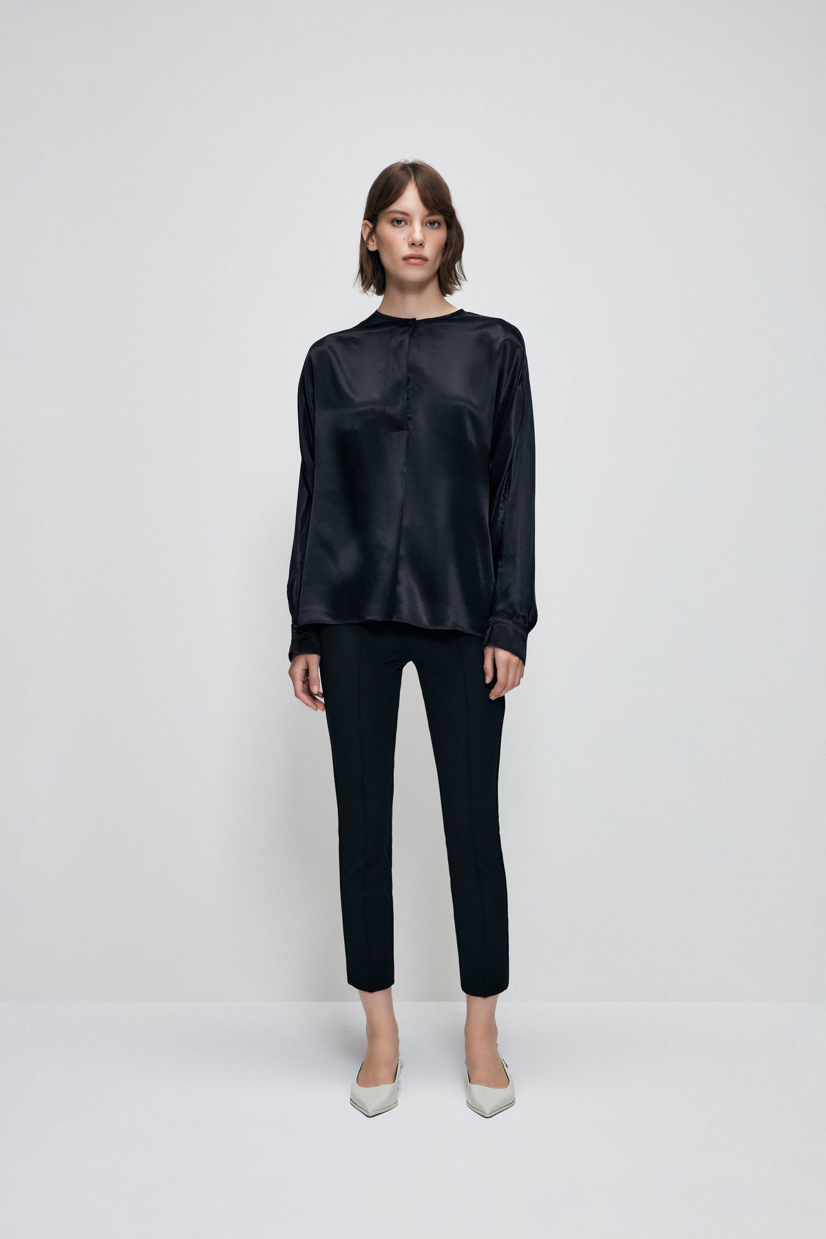 Yakasız Bluz Yakasız Bluz